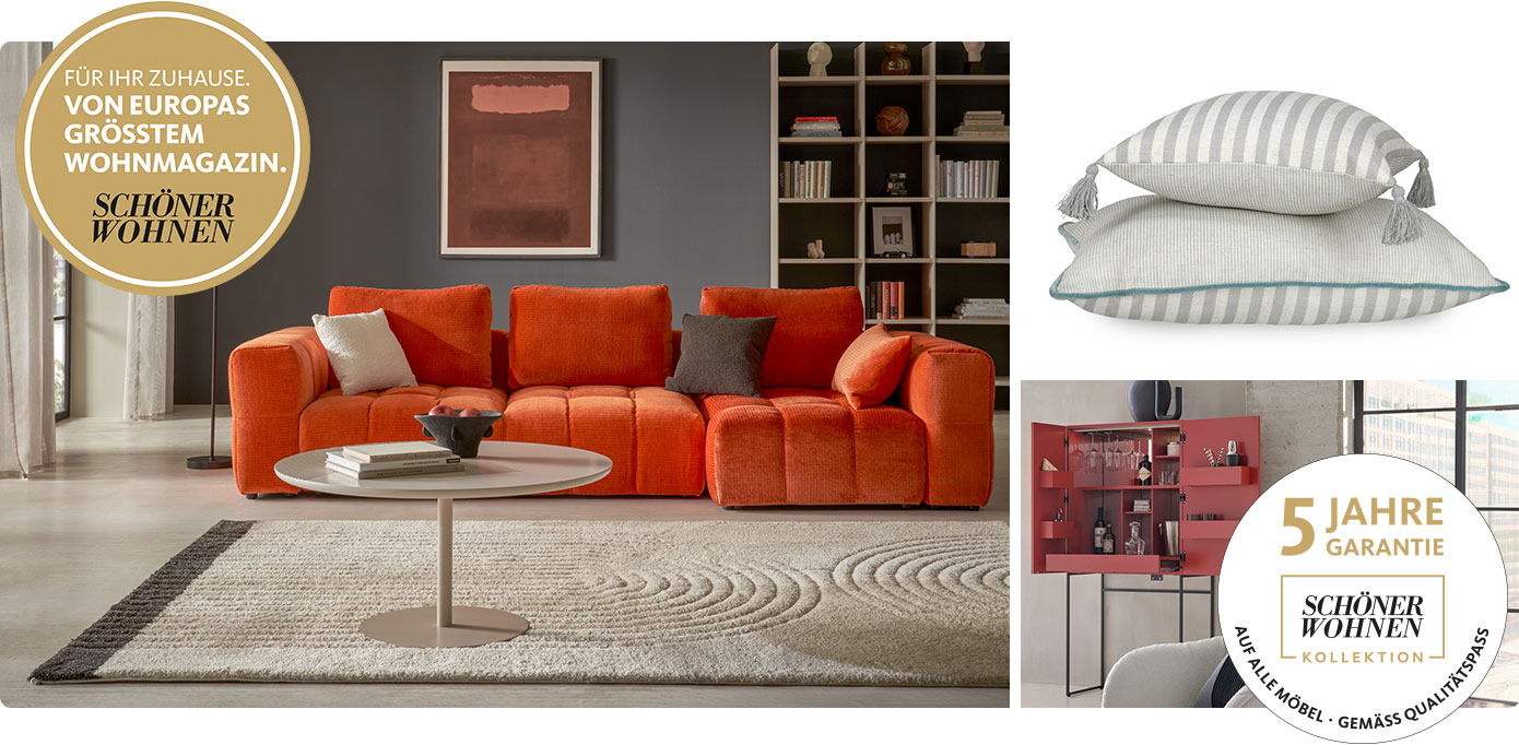 Collage, 1 Wohnzimmer mit orangem Sofa, grauer Bücherwand und grauem Couchtisch, 1 Wohnzimmer mit rotem Sideboard geöffnet, 2 grau-gestreifte Kissen, Text Für Ihr Zuhause von Europas größtem Wohnmagazin Schöner Wohnen, Text mit Logo Schöner Wohnen Kollektion: 5 Jahre Garantie, auf alle Möbel, gemäß Qualitätspass