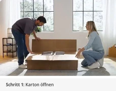 Schritt 1: Karton öffnen. Mann und Frau öffnen Karton