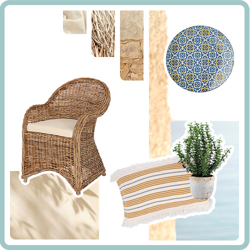 Collage mit hellblauem Rahmen: Rattanstuhl mit cremefarbigem Sitzkissen, Kunstpflanze im Übertopf, weißes Fransenkissen mit gelben und schwarzen Streifen, Teller in Blau-Gelb mit orientalischem Muster