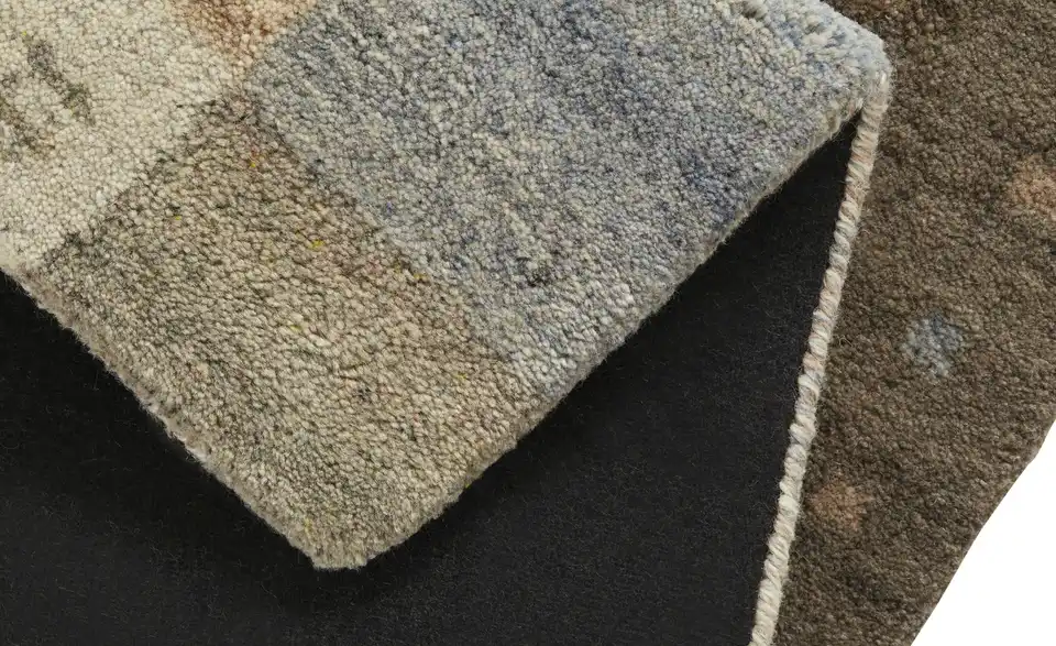 Kurzflorteppich, Detailansicht