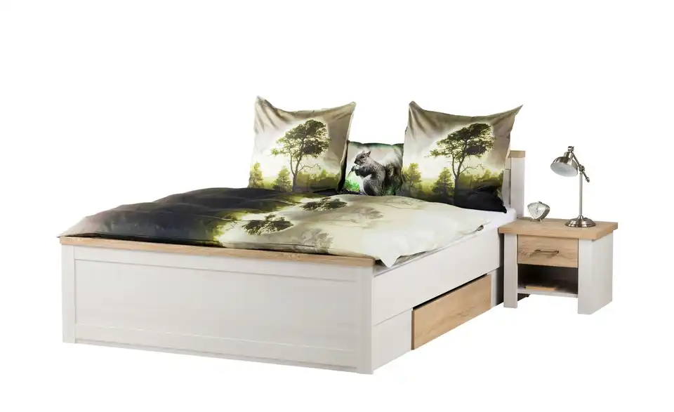 Bett mit 2 Nachtkommoden, Perspektive