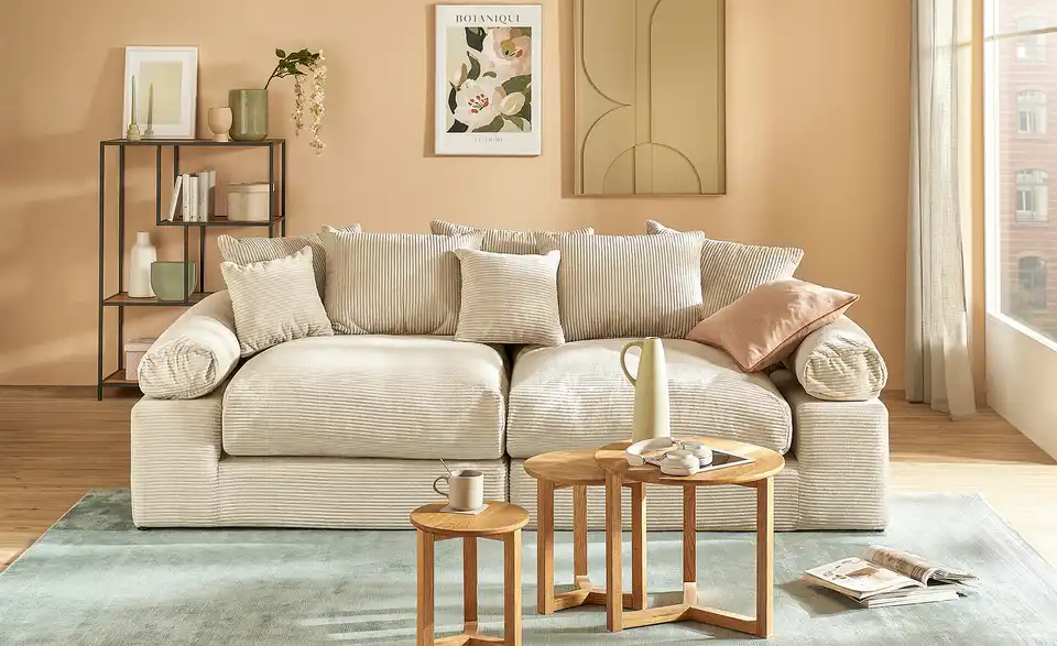 Couchtisch 3er Set Massivholz, in Wohnsituation