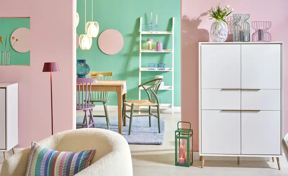 Leiterregal, in Wohnsituation