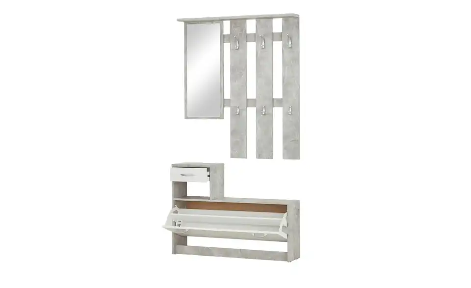 Garderobe, geöffnet