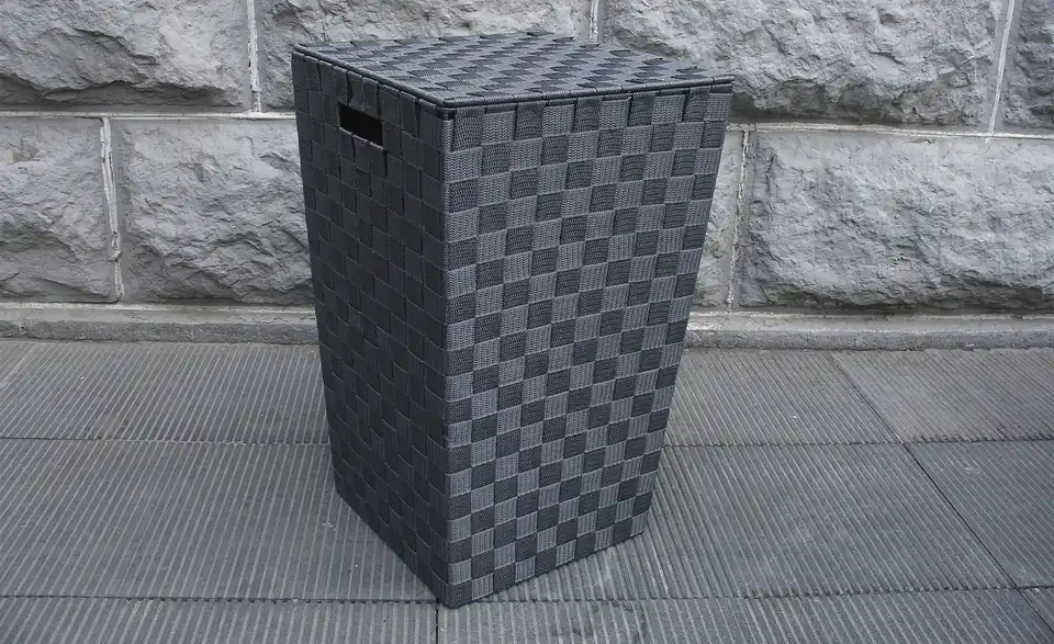 Wäschekorb, Frontansicht