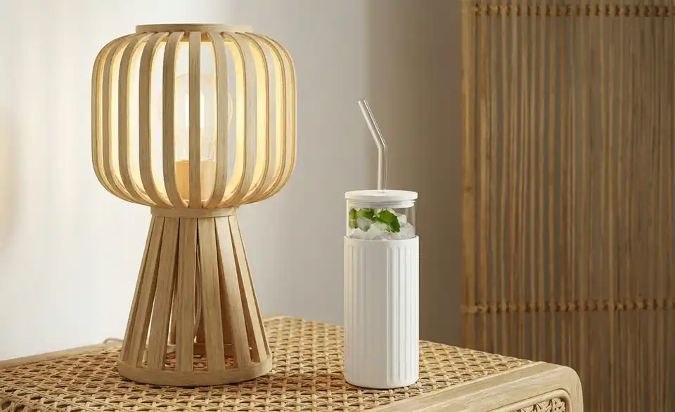 KHG Tischleuchte, 1-flammig, Bambus, in Wohnsituation