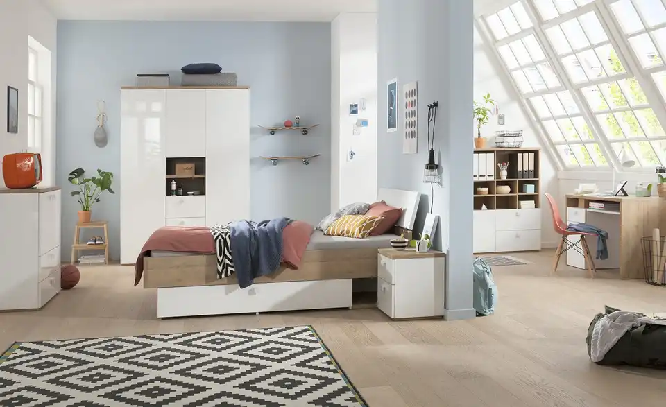 Bett, in Wohnsituation