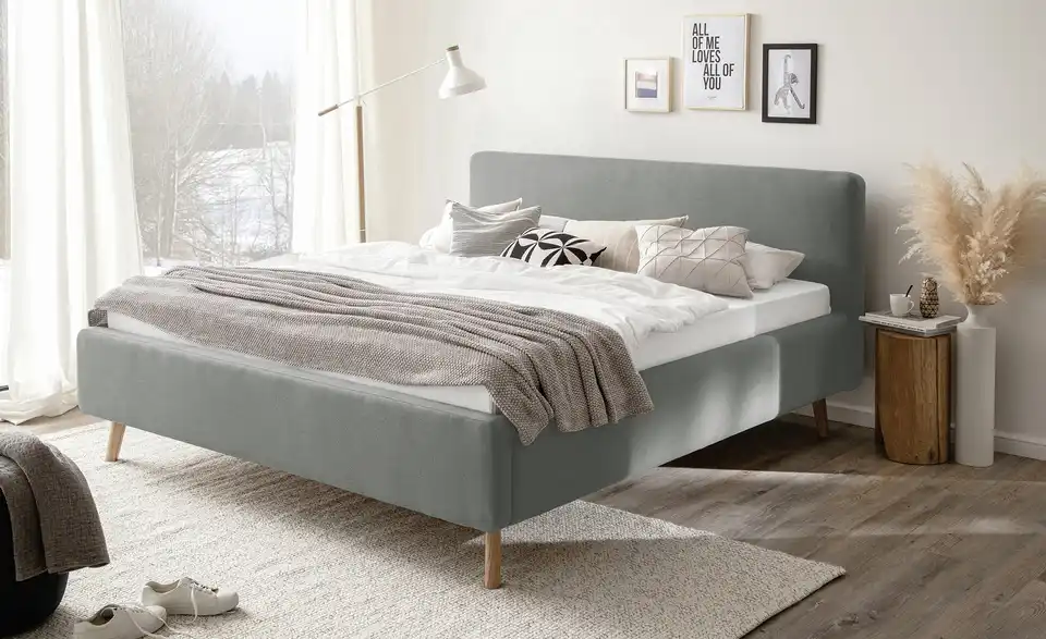 Polsterbett, in Wohnsituation