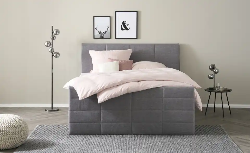 Boxspringbett mit Bettkasten und Topper, Frontansicht