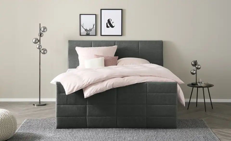 Boxspringbett mit Bettkasten und Topper, Frontansicht