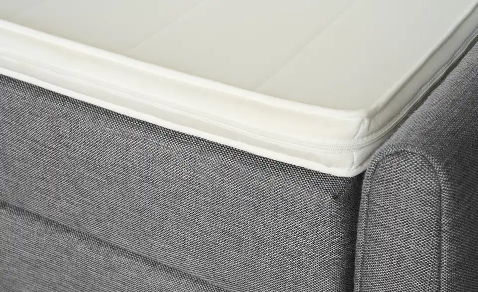 Boxspringbett mit Bettkasten und Topper, Detailansicht
