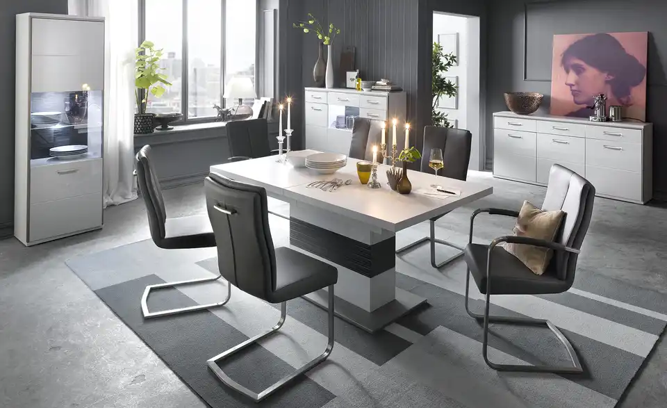 Primo Vitrine Setto, in Wohnsituation