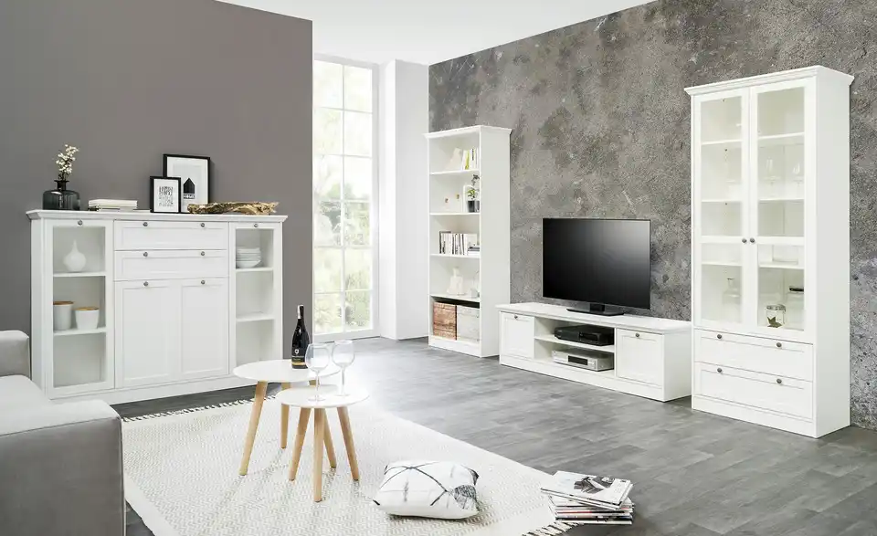 Regal, in Wohnsituation
