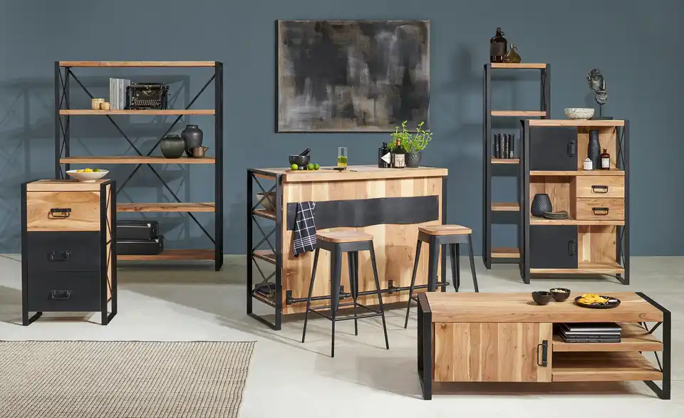 Bar, in Wohnsituation