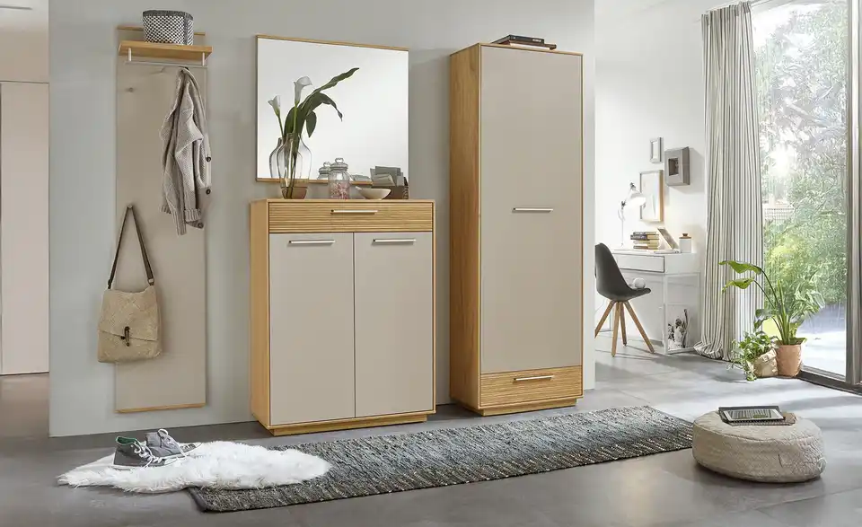 Dielenschrank, in Wohnsituation