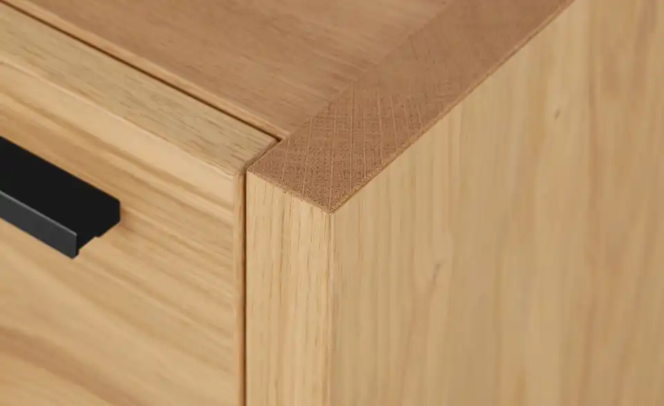 Woodford Garderobenbank Lina, Detailansicht