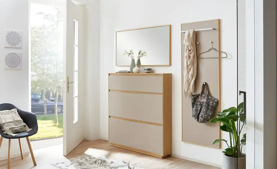 Spiegel 119 x 62 cm, in Wohnsituation