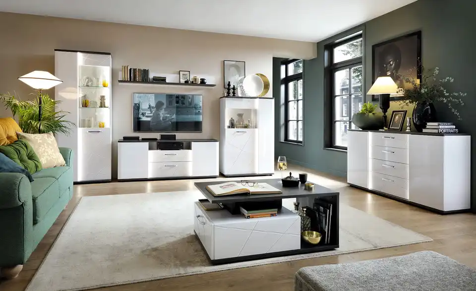 Vitrine, in Wohnsituation