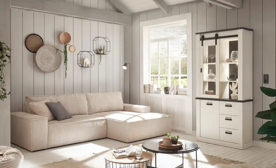 Vitrine, in Wohnsituation