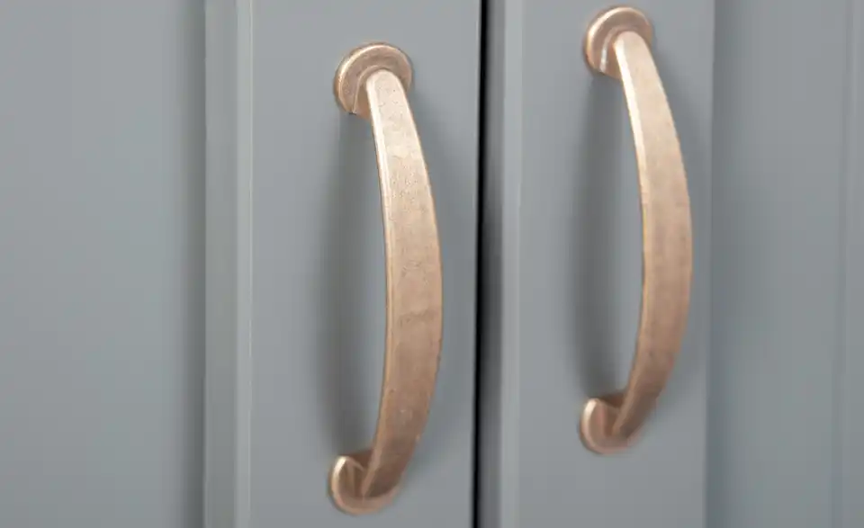 Kommode, Detailansicht