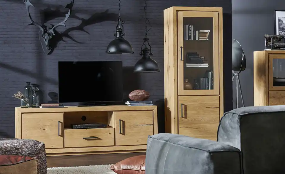 Gray & Jones TV-Lowboard Black Coast One, in Wohnsituation