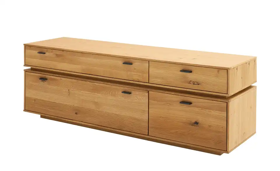 Woodford TV-Element Moris, Perspektive