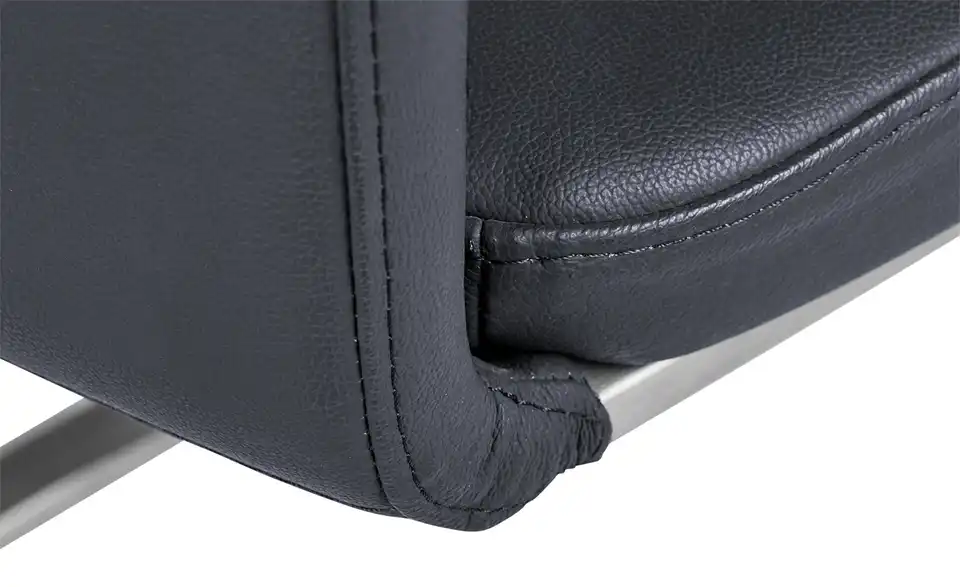 Primo Freischwinger Letitia mit Edelstahlgestell, Detailansicht