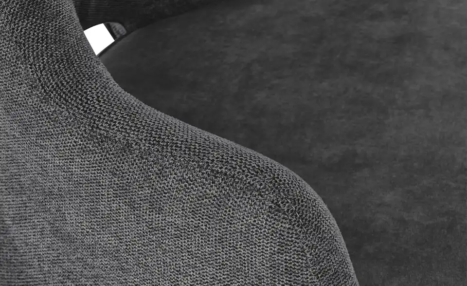 Woodford Armlehnstuhl Moreda mit Massivholzgestell, Detailansicht