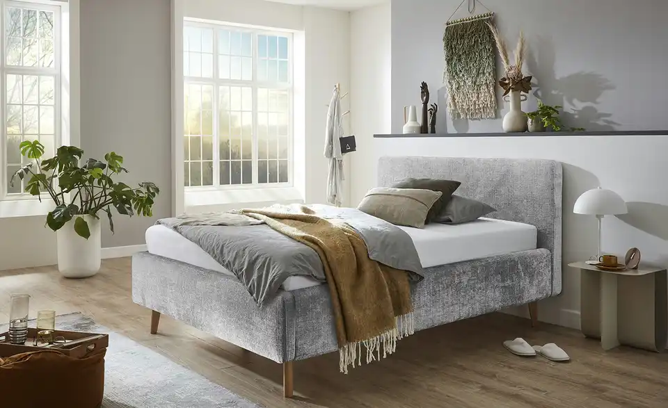 Polsterbett, in Wohnsituation