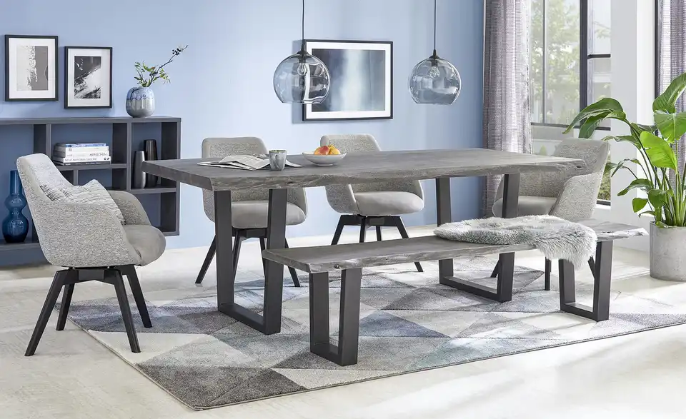 Dine + Mine Armlehnstuhl Corby mit Massivholzgestell, in Wohnsituation