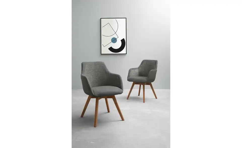 Dine + Mine Armlehnstuhl Corby mit Massivholzgestell, in Wohnsituation