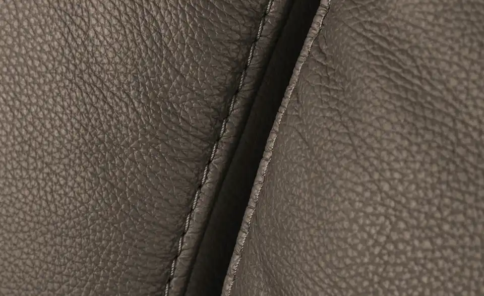 himolla Ledersofa 1501, Naht