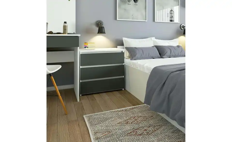 Kommode mit 3 Schubladen, in Wohnsituation