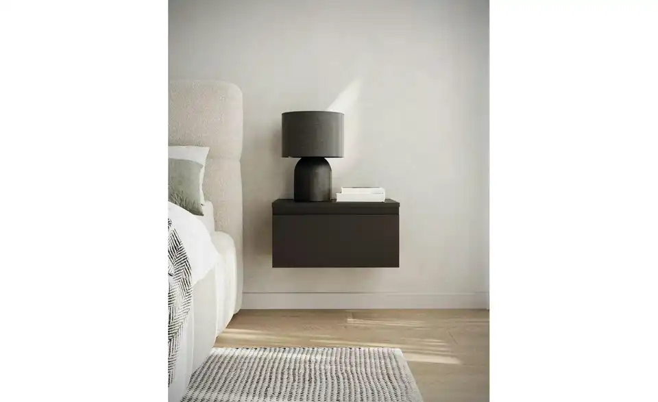 Selsey Nachtkommode hängend, in Wohnsituation