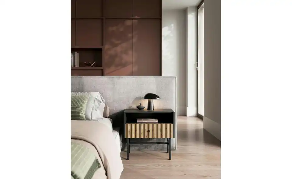 Selsey Nachtkommode mit schwarzem Kufengestell, in Wohnsituation