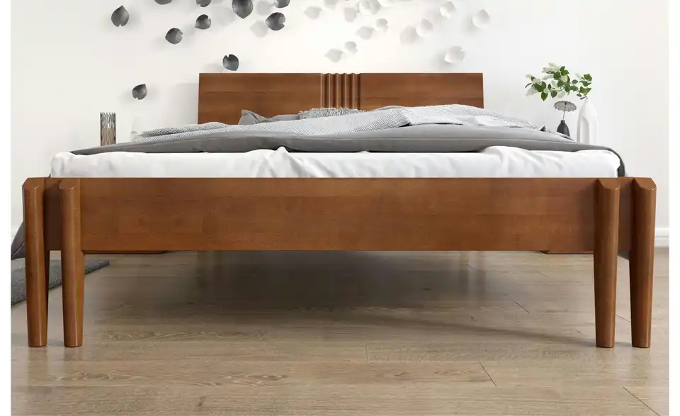 Massivholzbett nussbaumfarben, in Wohnsituation