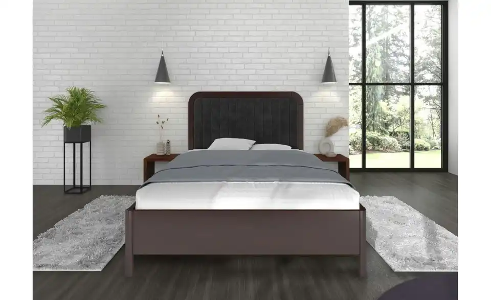 Holzbett Wenge mit BK 140x200, in Wohnsituation