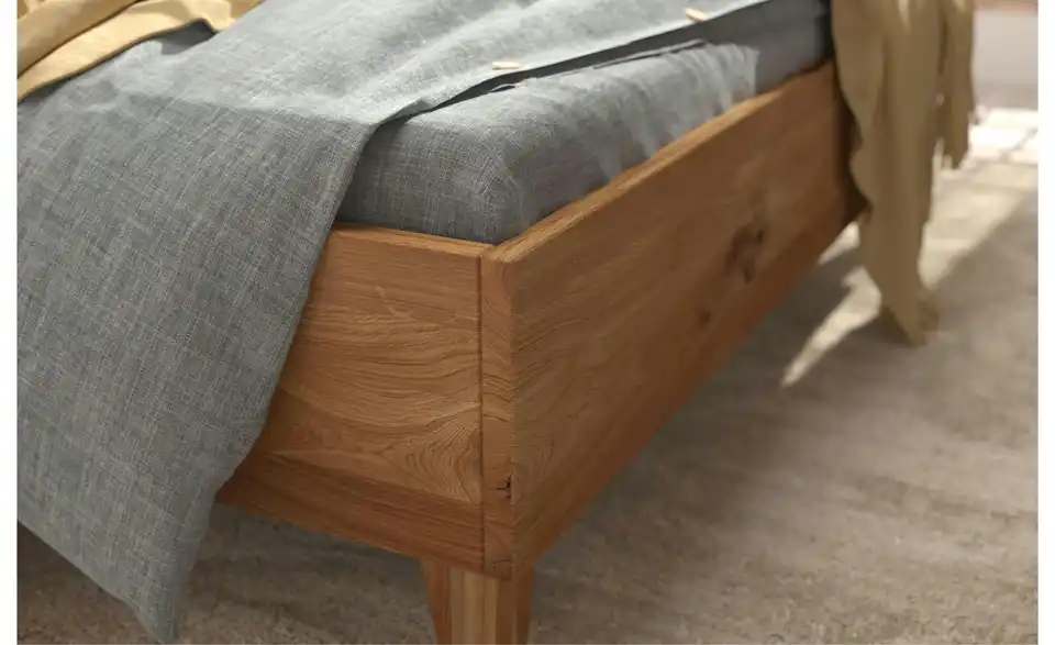 Massivholzbett Eiche, Detailansicht