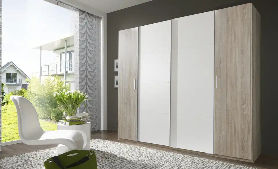 Dreh-/ Schwebetürenschrank, in Wohnsituation