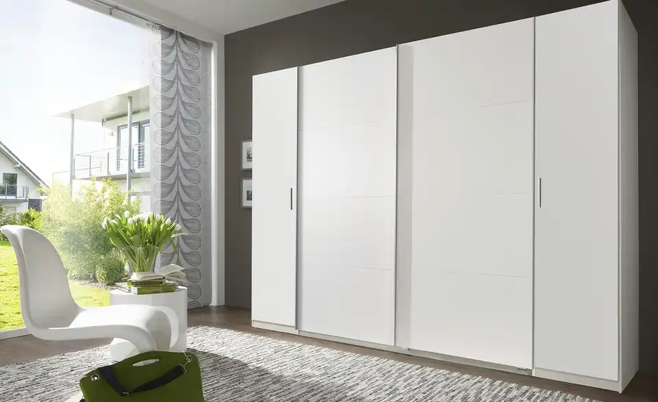 Dreh-/ Schwebetürenschrank, in Wohnsituation