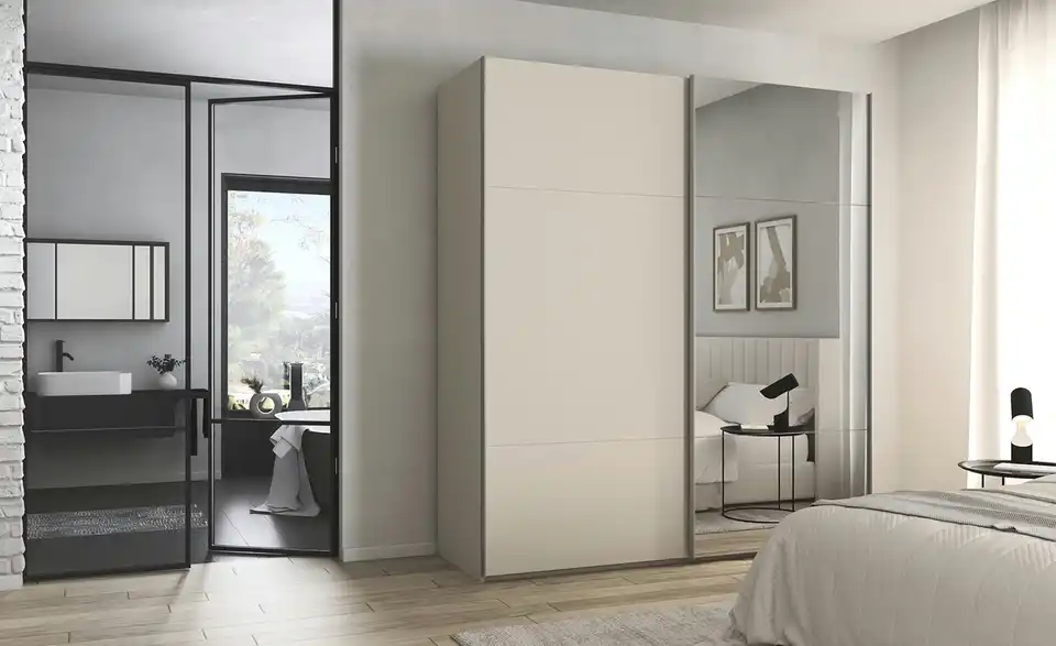 Kollektion Kraft Schwebetürenschrank inklusive Zubehör, in Wohnsituation