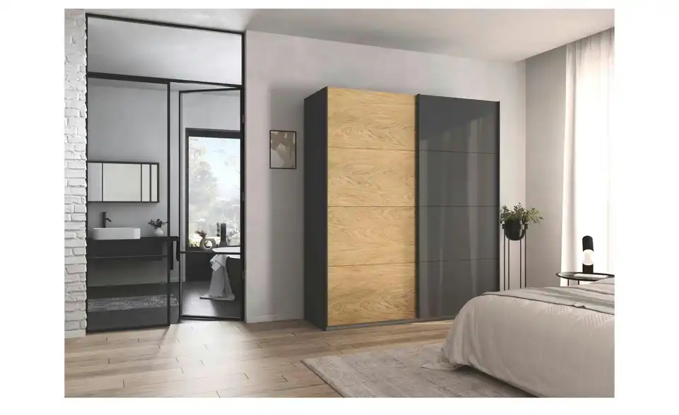 Schwebetürenschrank 2 türig, in Wohnsituation