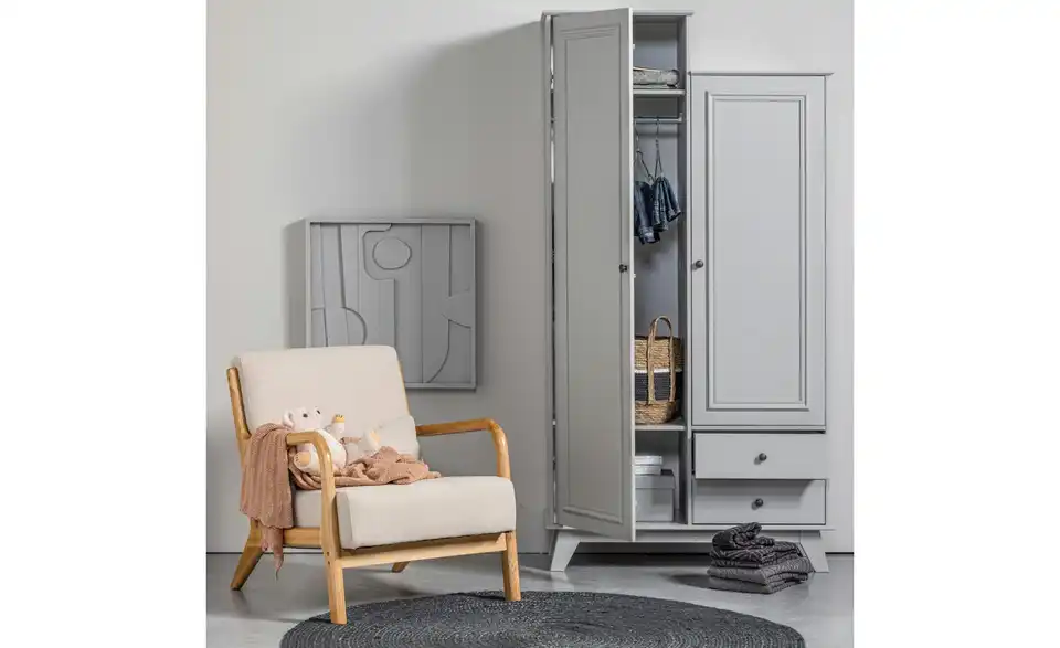 WOOOD Kleiderschrank, in Wohnsituation