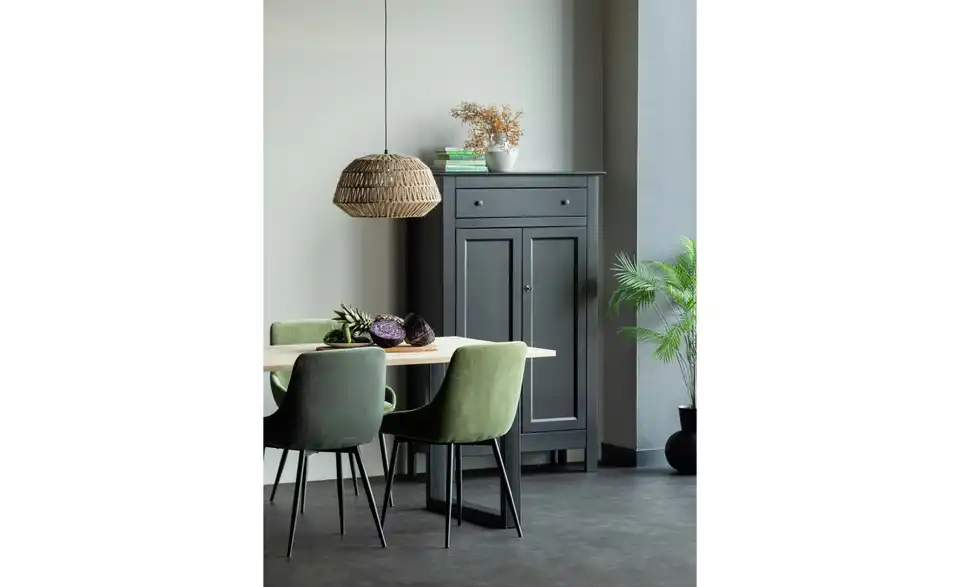 WOOOD Kleiderschrank, in Wohnsituation