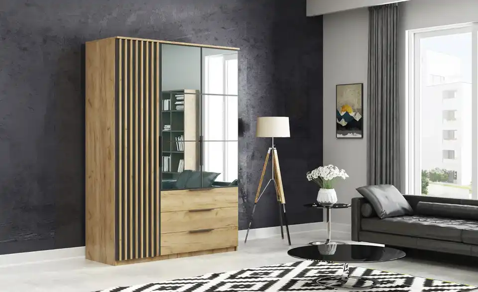 Drehtürenschrank, in Wohnsituation