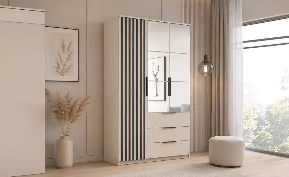 Drehtürenschrank, in Wohnsituation