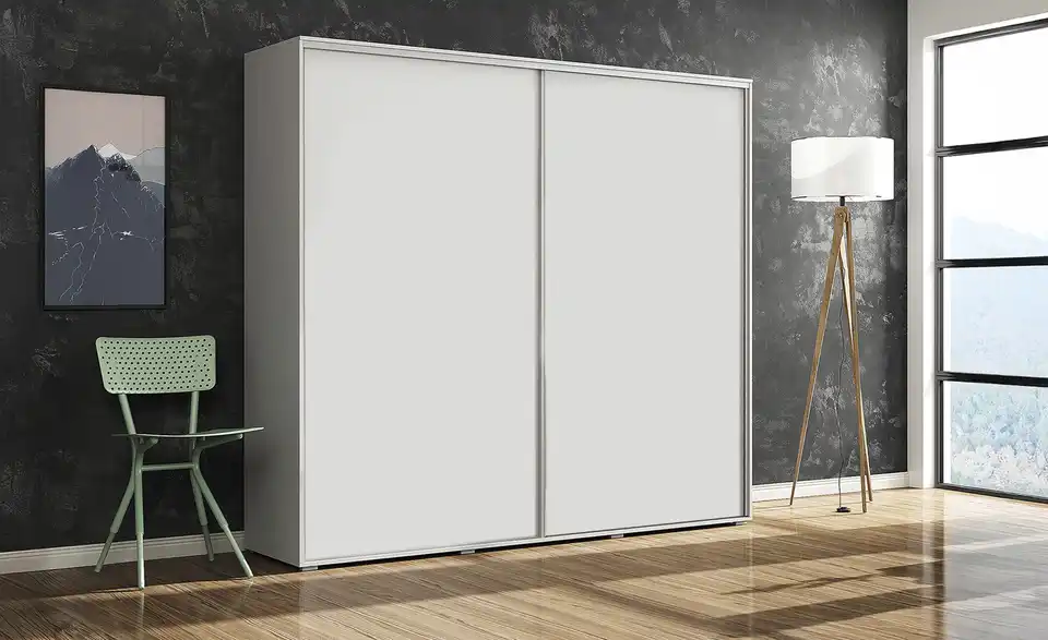 Schwebetürenschrank, in Wohnsituation