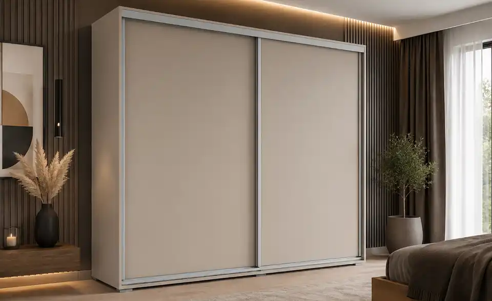 Schwebetürenschrank, in Wohnsituation