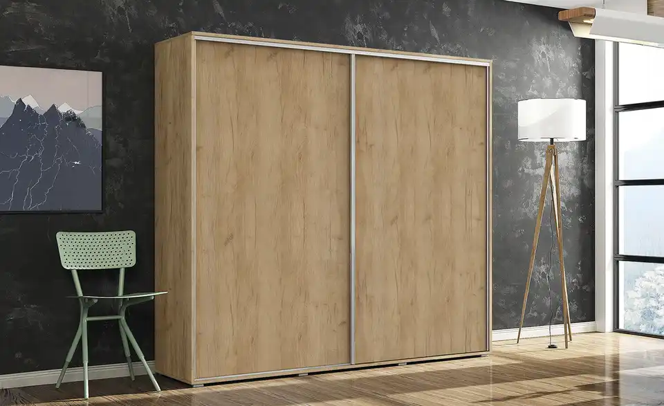 Schwebetürenschrank, in Wohnsituation