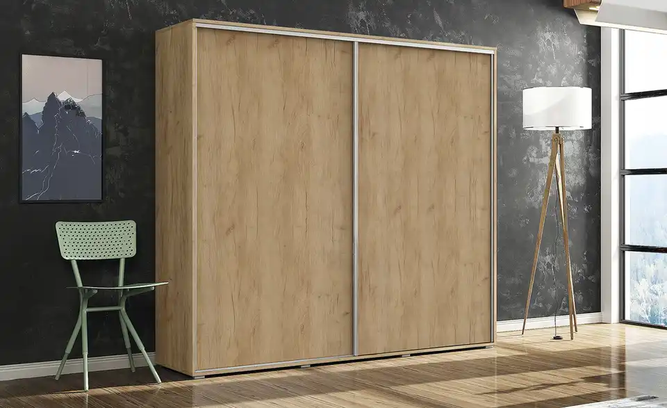Schwebetürenschrank, in Wohnsituation